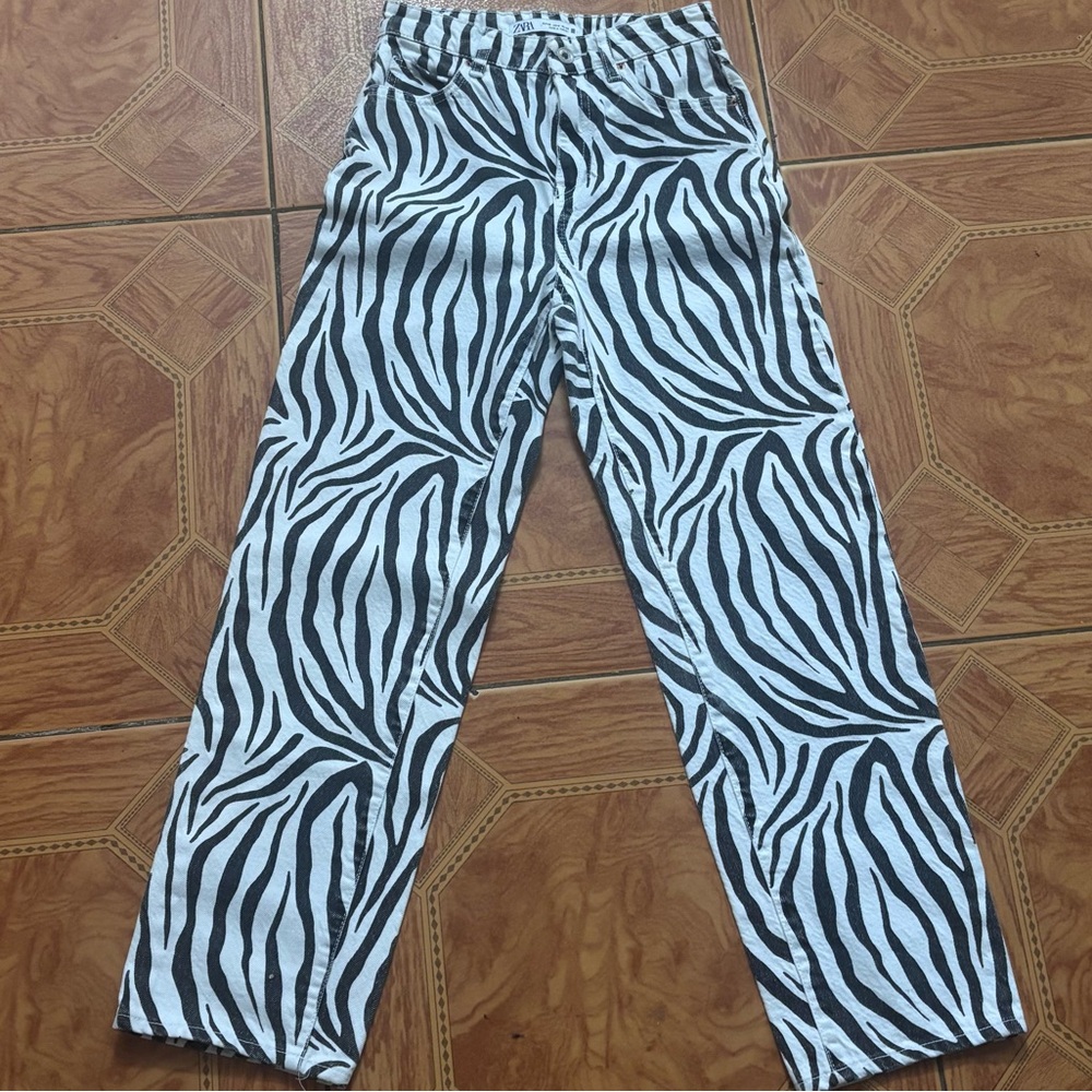 Zara Women’s Denim Black Zebra Animal Print Jeans Size XS / EUR 32 / US 0/2